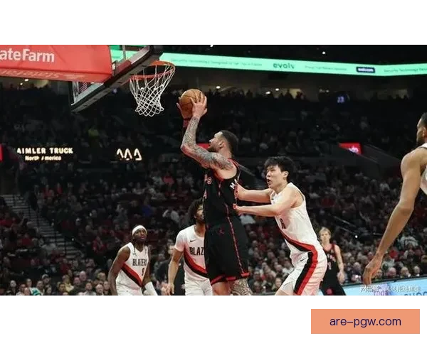 猛龙险胜开拓者121-118 关键时刻逆转锁定胜局