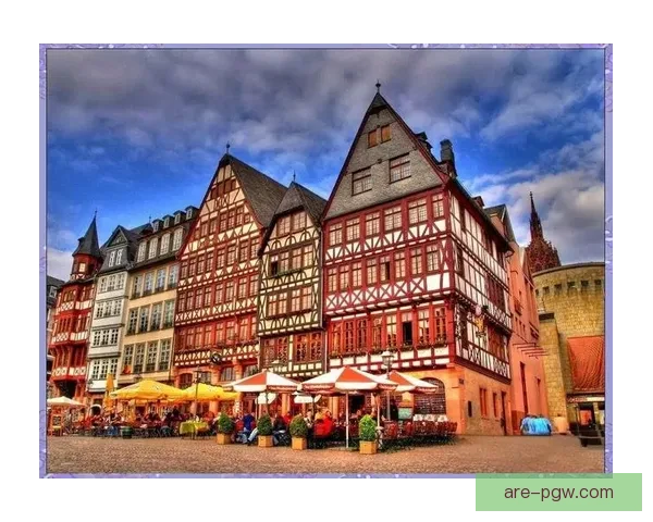 以法兰克福六十一至八十四保罗沙区域为核心的城市发展与人文探索之旅 以法兰克福六十一至八十四保罗沙区域为核心的城市发展与人文探索之旅