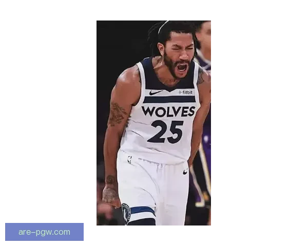 沃特豪斯与阿内特加登斯精彩对决战况回顾与分析